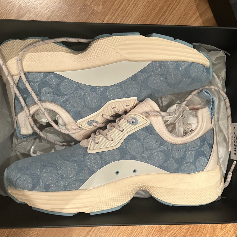 Coach Blue and Beige Sneakers - Picture 4 of 8